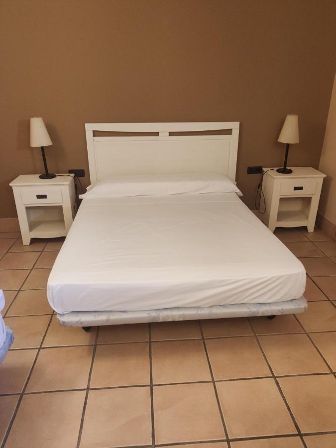 Hostal Tastavins Peñarroya de Tastavins Εξωτερικό φωτογραφία