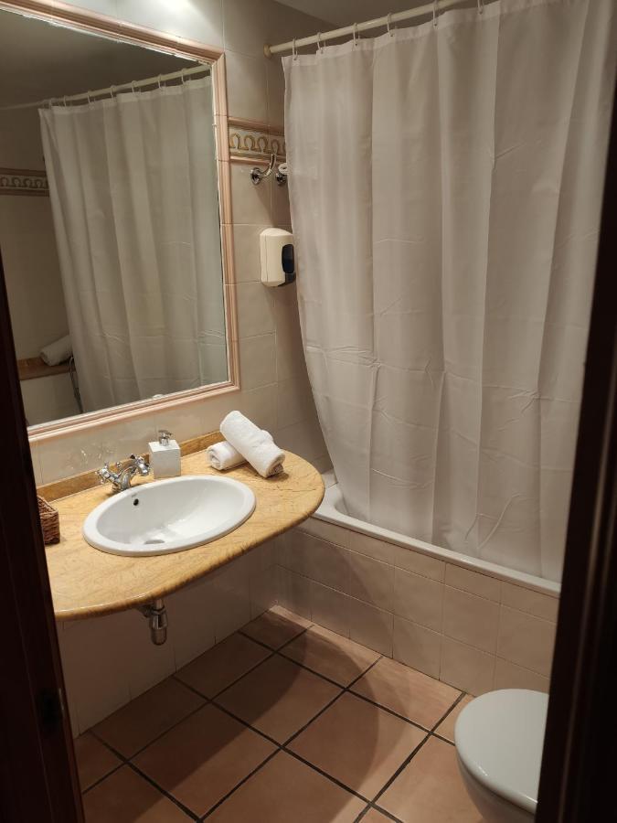 Hostal Tastavins Peñarroya de Tastavins Εξωτερικό φωτογραφία