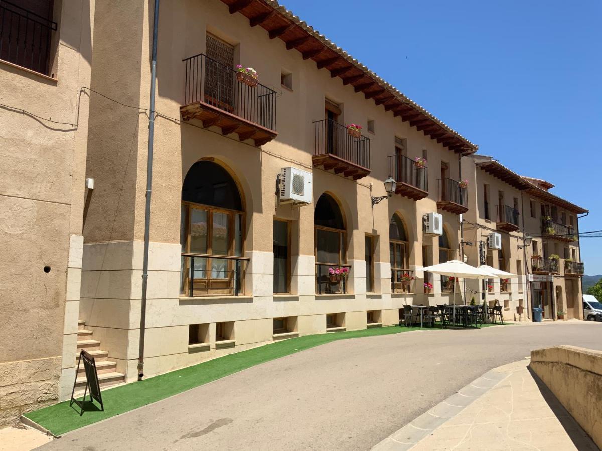 Hostal Tastavins Peñarroya de Tastavins Εξωτερικό φωτογραφία