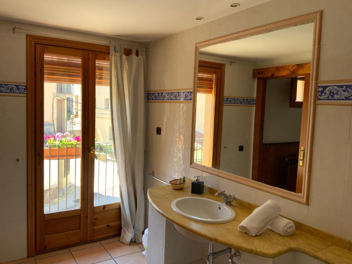 Hostal Tastavins Peñarroya de Tastavins Εξωτερικό φωτογραφία